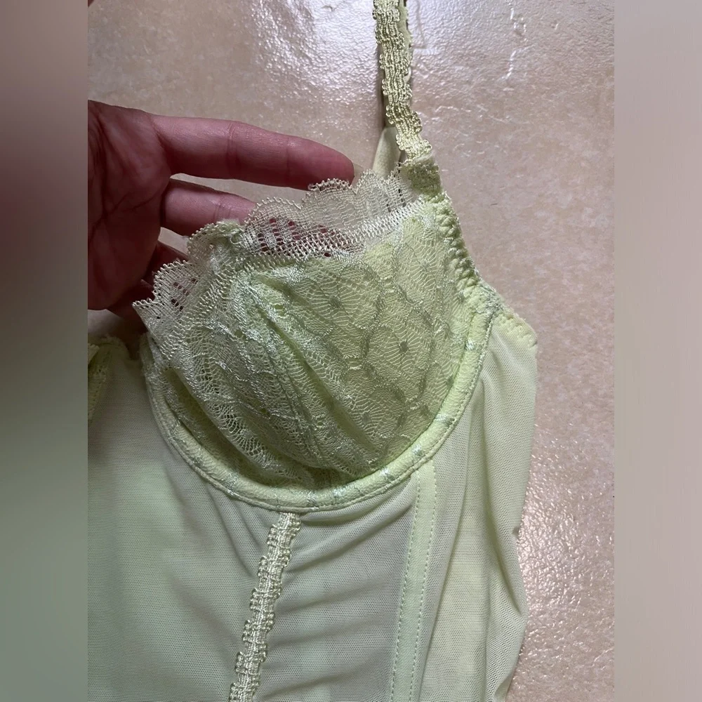 Avon Fashions Womens Corsets & Bustiers Size L(G) Lace Trim Green Mint - Picture 4 of 13